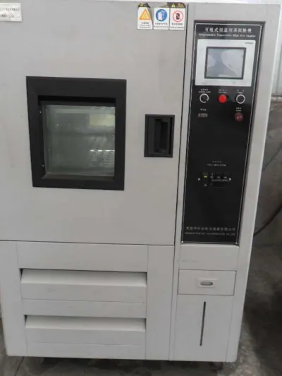 Constant Temperature & Humidity Chamber